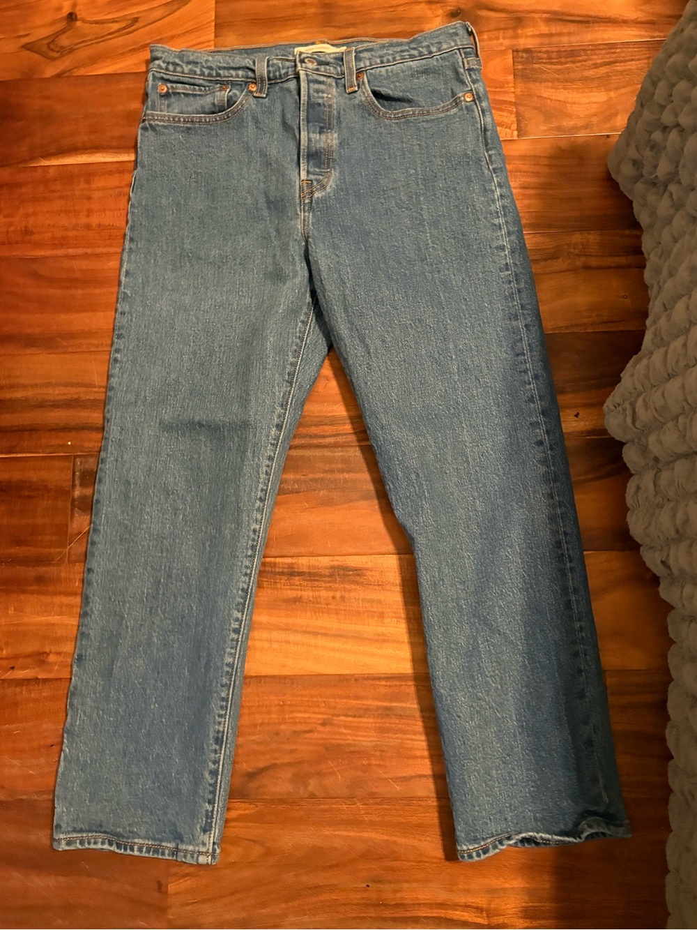 Levi’s Wedgie Straight‎ Jeans W30 L26 High Rise Medium Wash Denim (1163)